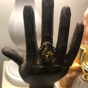 Unique gemstone ring